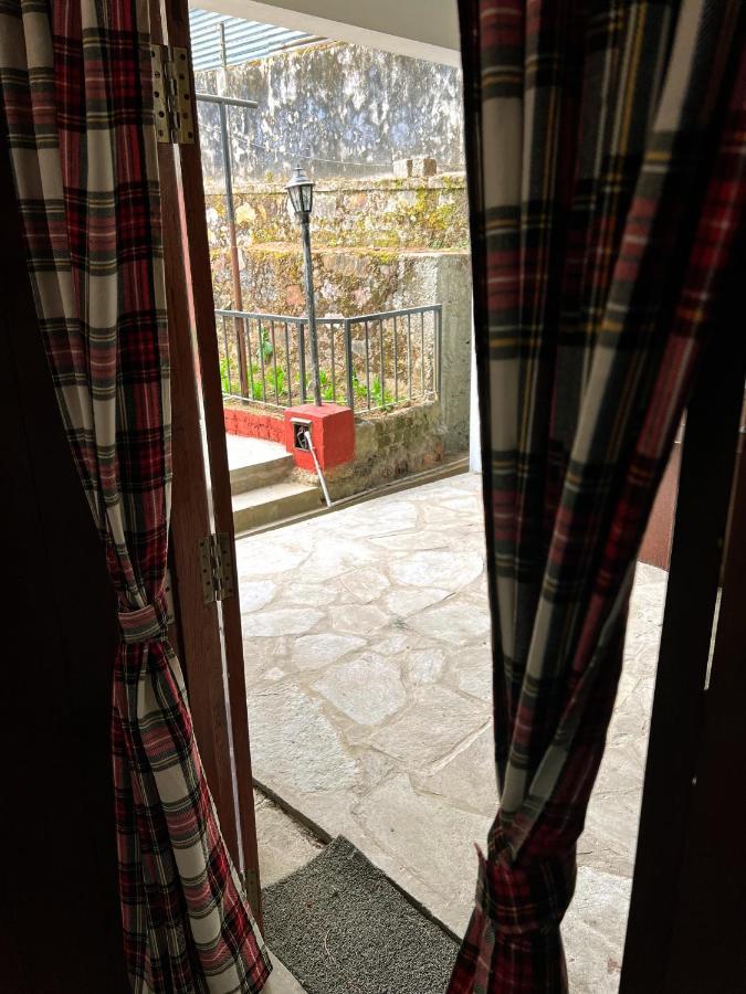 Ken & Twill Hotel Shillong Buitenkant foto
