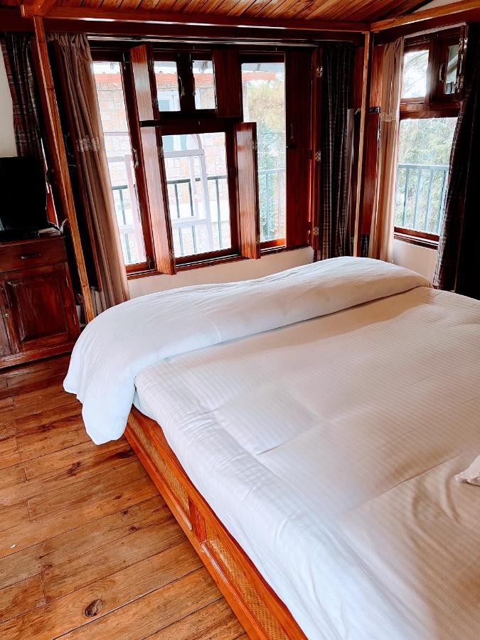 Ken & Twill Hotel Shillong Buitenkant foto