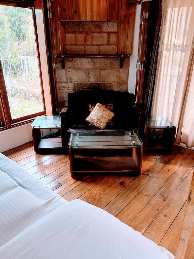Ken & Twill Hotel Shillong Buitenkant foto